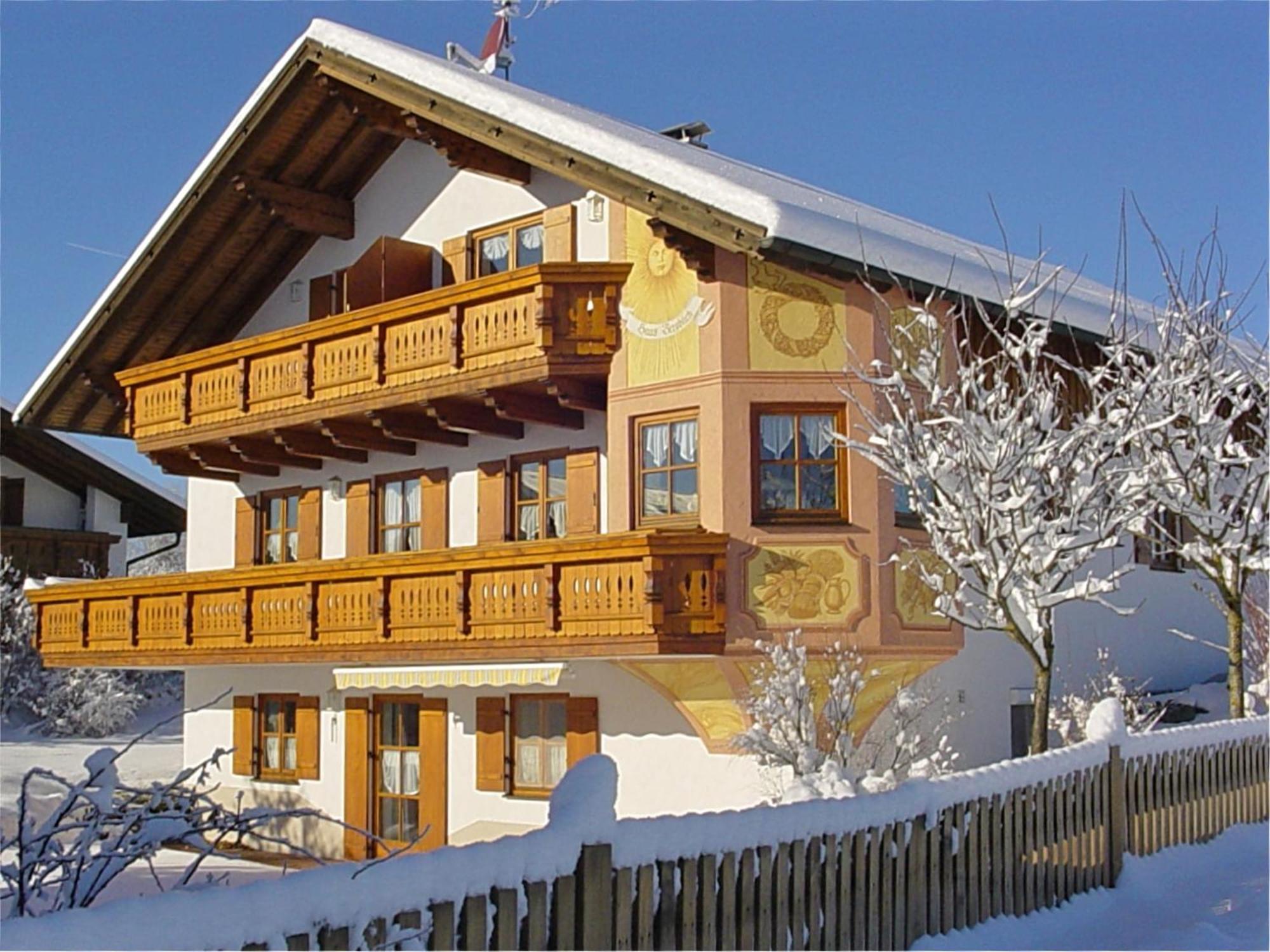 Apartment In The Allg U With View Of The Bavarian Alps Bernbeuren Екстериор снимка