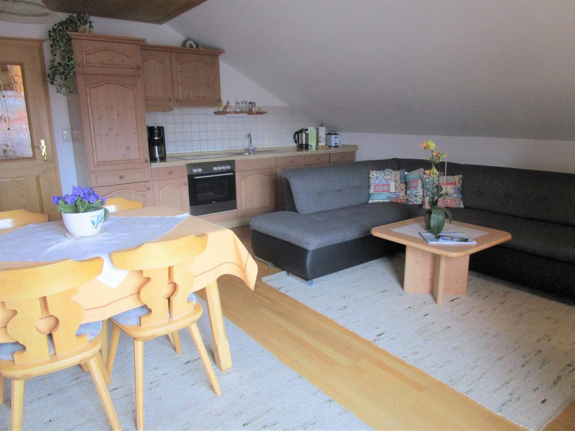 Apartment In The Allg U With View Of The Bavarian Alps Bernbeuren Екстериор снимка